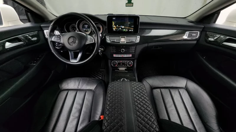 Mercedes-Benz CLS-Class