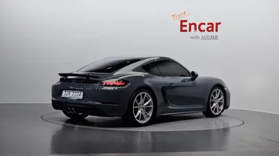 Porsche 718