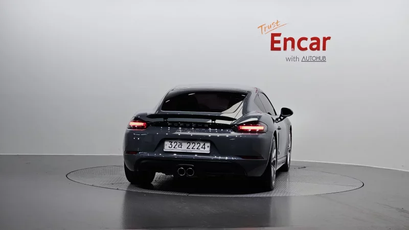 Porsche 718