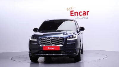 Lincoln Corsair