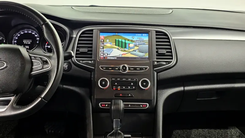Renault Samsung SM6
