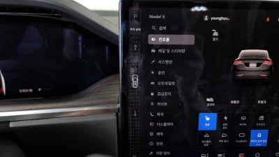 Tesla MODEL X