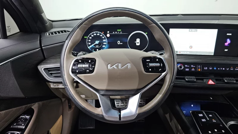 Kia K8