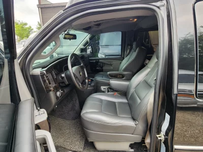 Chevrolet Express Van