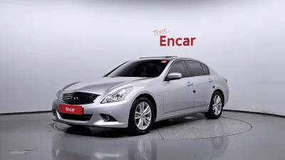 Infiniti G