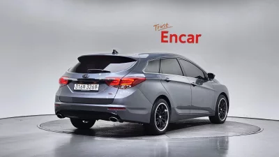 Hyundai I40