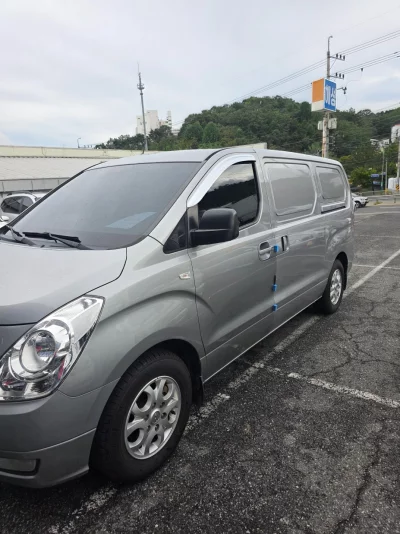 Hyundai Grand Starex