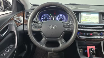 Hyundai Aslan