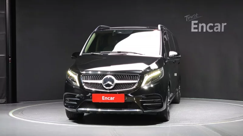 Mercedes-Benz V-Class