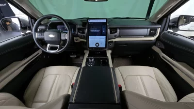 Ford EXPEDITION