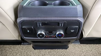 Ford EXPEDITION