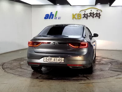 Renault Samsung SM6