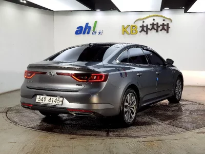 Renault Samsung SM6