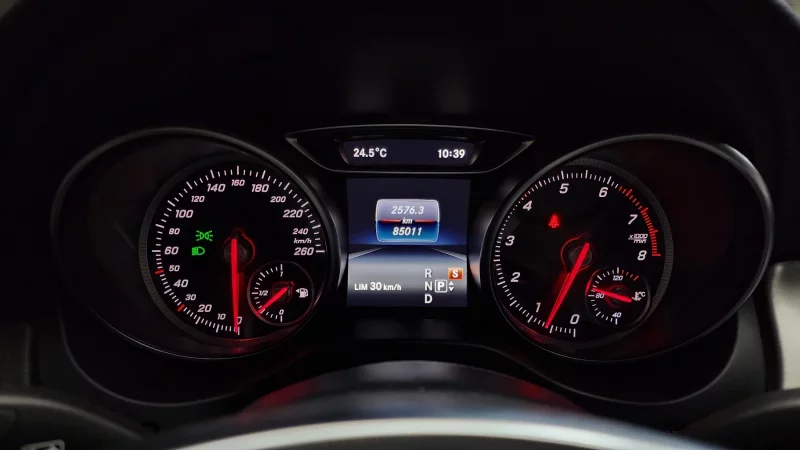 Mercedes-Benz CLA-Class