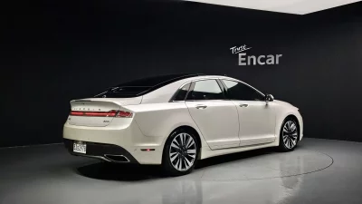 Lincoln MKZ