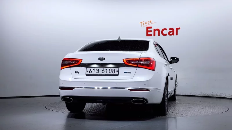 Kia K7