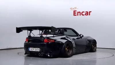 Mazda MX-5 Miata