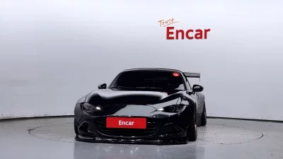 Mazda MX-5 Miata