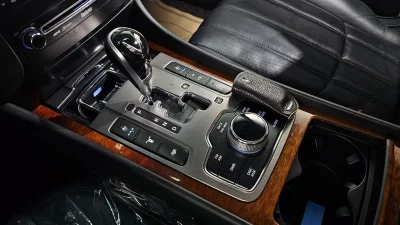 Hyundai Equus