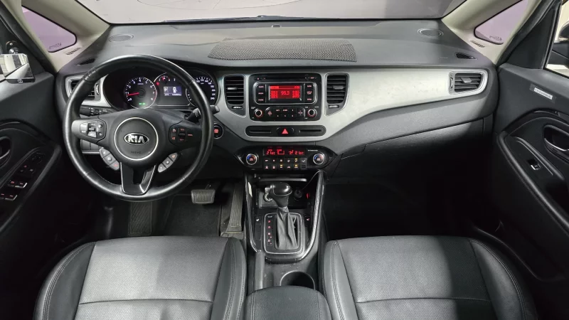 Kia Carens