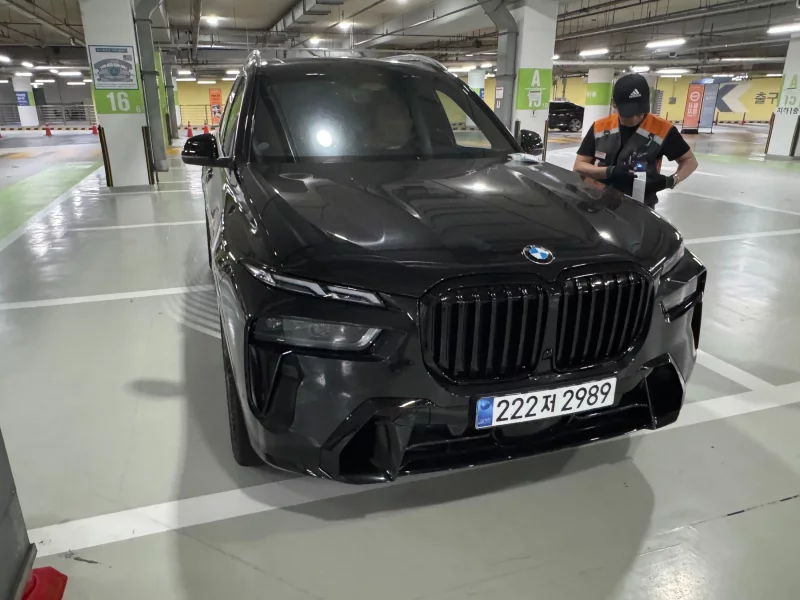 BMW X7