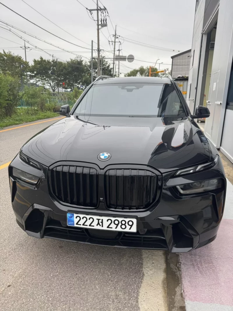 BMW X7