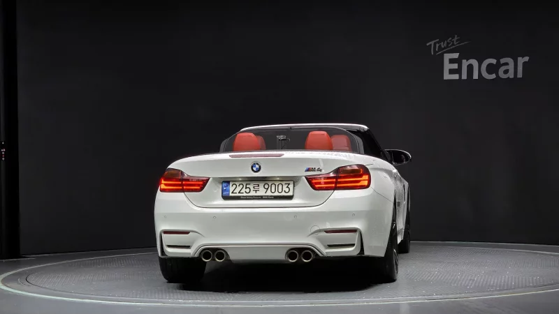 BMW M4