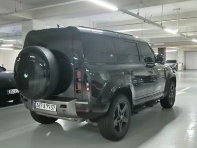 Land Rover DEFENDER