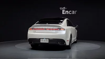 Lincoln MKZ