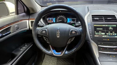Lincoln MKZ