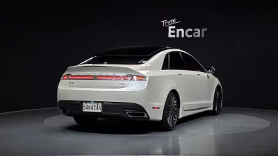 Lincoln MKZ