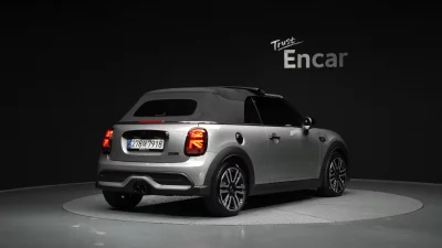 MINI Cooper Convertible