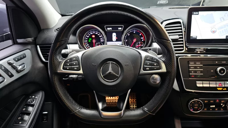 Mercedes-Benz GLE-Class