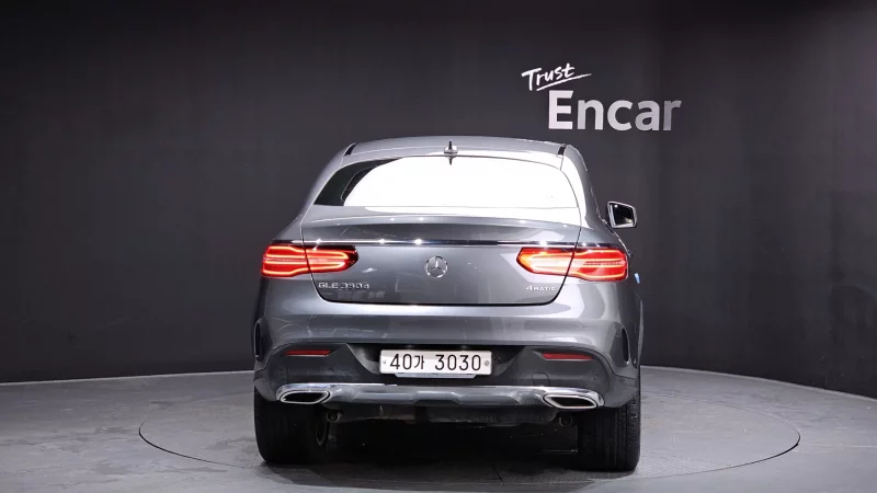 Mercedes-Benz GLE-Class