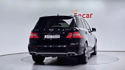 Mercedes-Benz M-class