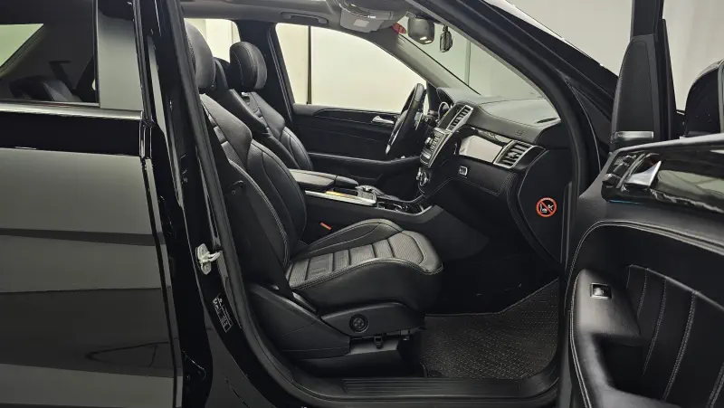 Mercedes-Benz M-class