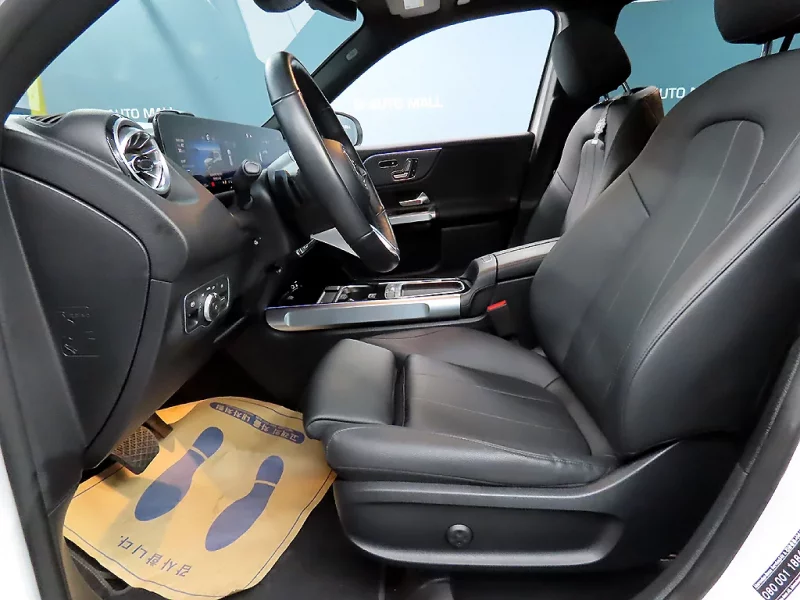 Mercedes-Benz GLB-Class