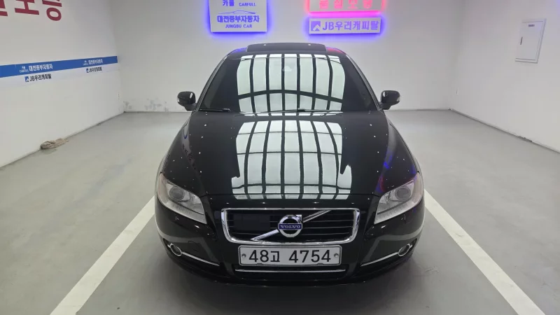 Volvo S80
