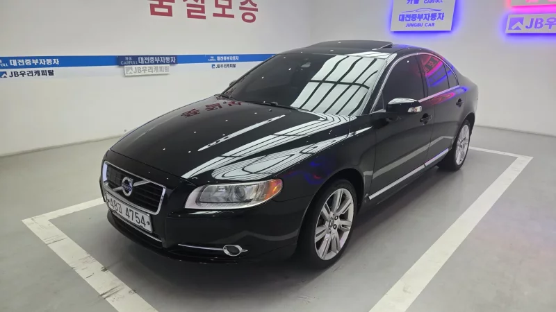 Volvo S80