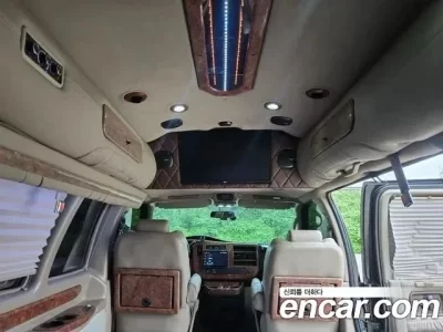 Chevrolet Express Van
