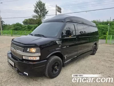 Chevrolet Express Van