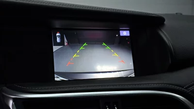 Infiniti Q30