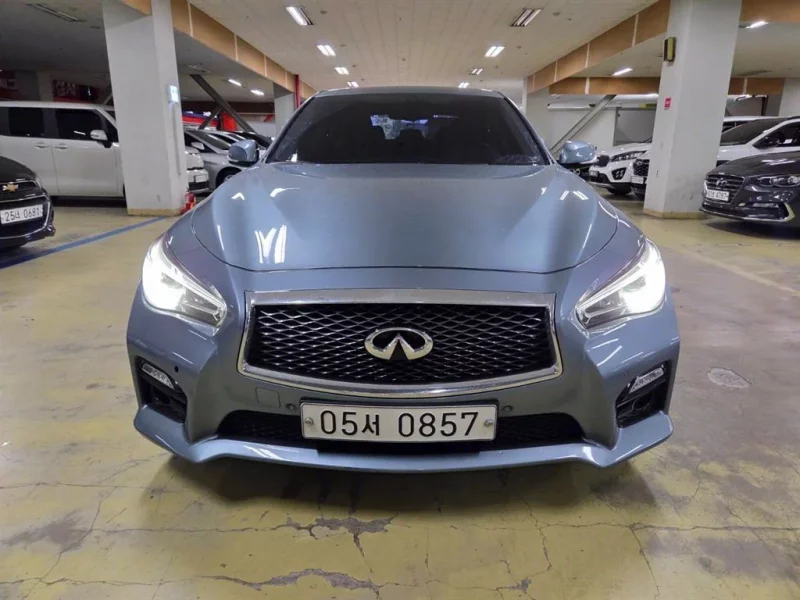 Infiniti Q50