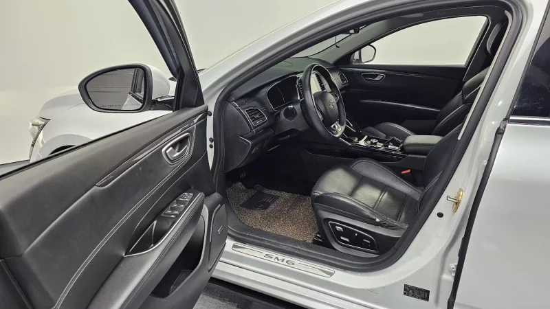 Renault Samsung SM6