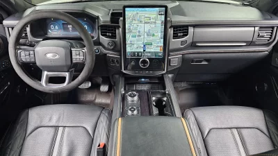 Ford EXPEDITION