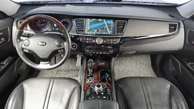 Kia K9