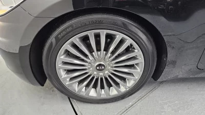 Kia K9