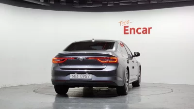 Renault Samsung SM6