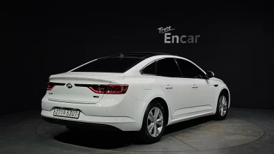 Renault Samsung SM6