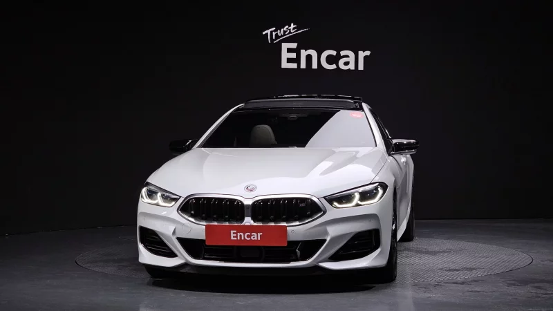 BMW 8-Series